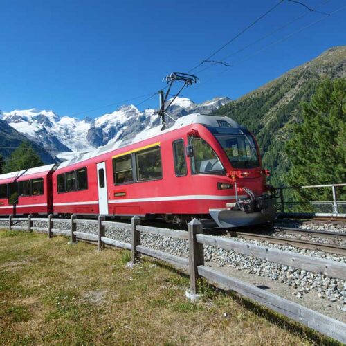 Top 4 Train Vacation Packages to Explore