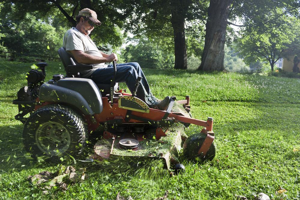 Choosing an appropriate ride lawn mower