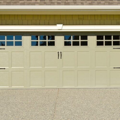 Popular types of garage doors available to buy