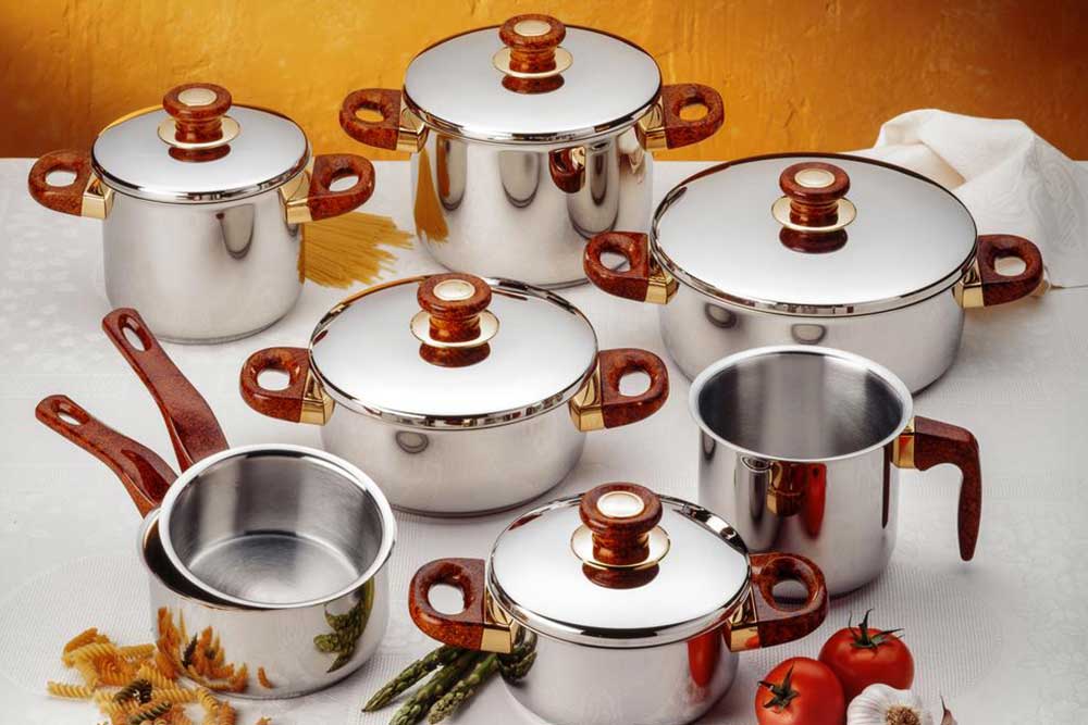 3 Popular Rachael Ray Cookware Sets to Choose From