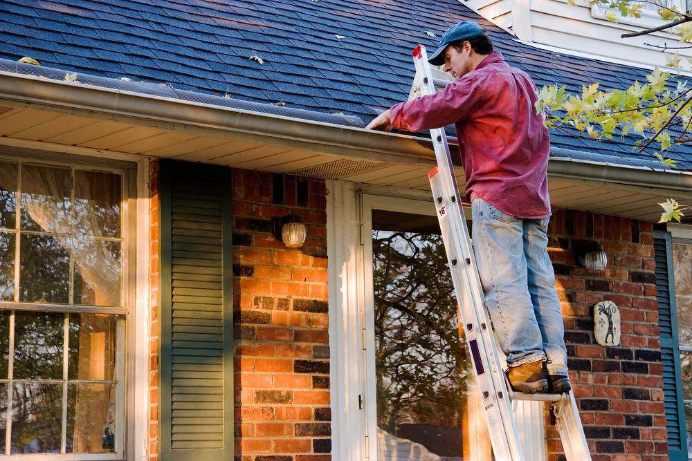 Best gutter cleaning services in East Lyme, Connecticut