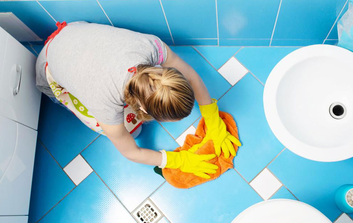 10 Simple Tips for Bathroom Cleaning