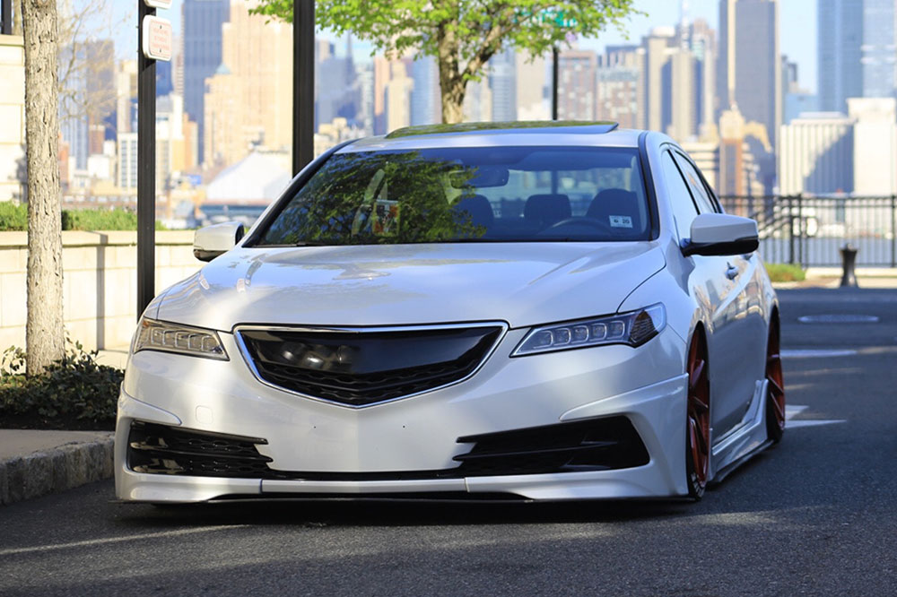 Key Features that Make Acura TLX a Mighty Sport Sedan