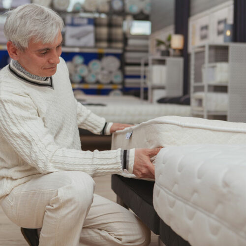 Best Mattresses to Ensure Comfortable Sleep for Seniors