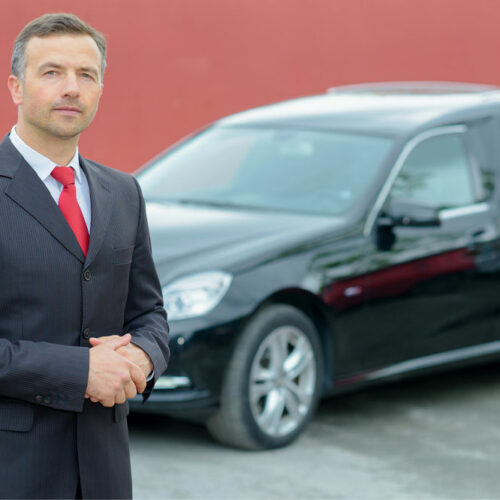 Popular Limousine Services and Tips to Choose the Best One